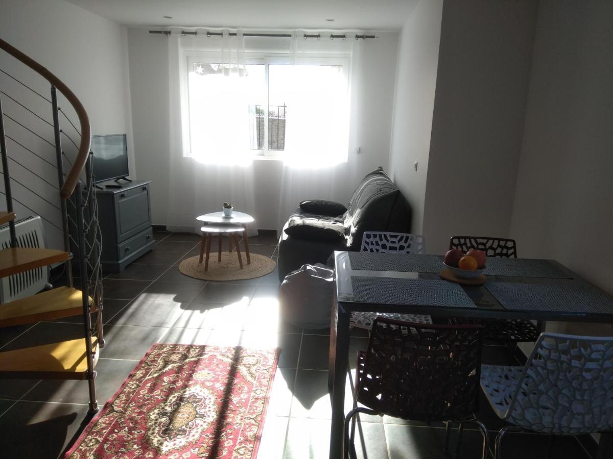 La Petite Briarde Apartment Boissy-le-Chatel ภายนอก รูปภาพ