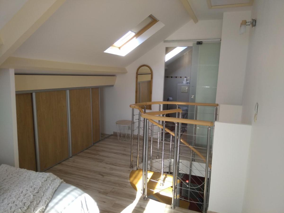 La Petite Briarde Apartment Boissy-le-Chatel ภายนอก รูปภาพ